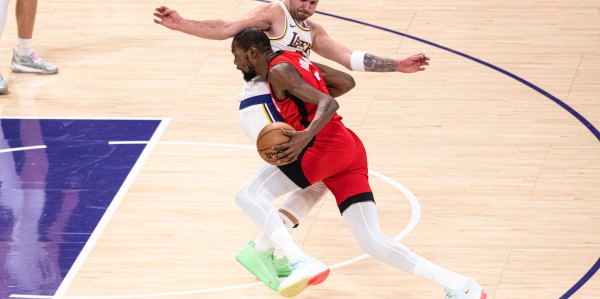 九游娱乐-当牵制力被量化才知杜兰特多恐怖 五锋亮相乌度卡得用好杜有引力