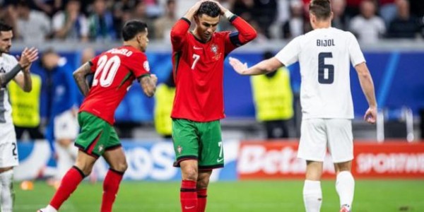 九游娱乐-【观察】锋线狂奔防线超神 斯洛文尼亚遗憾告别