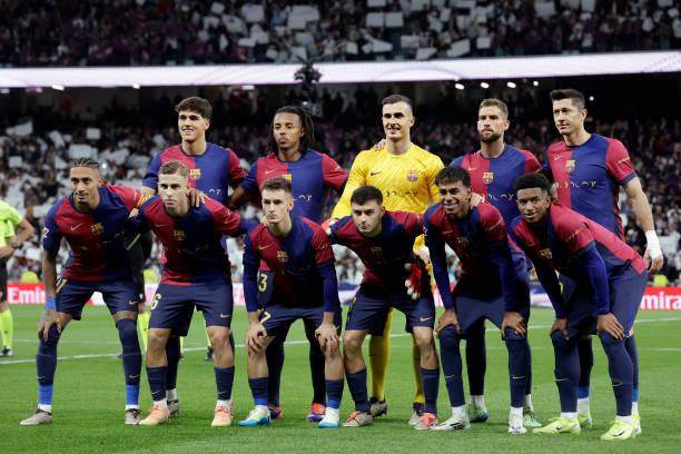 1729984818175051656.jpg 2180453577-612x612.jpg